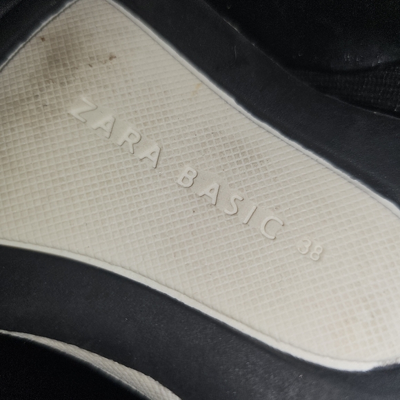 Zara Basic Black Knee-High Sneakers - Picture 6 of 6